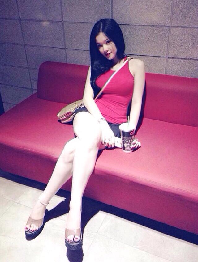 艳鬼在你左右